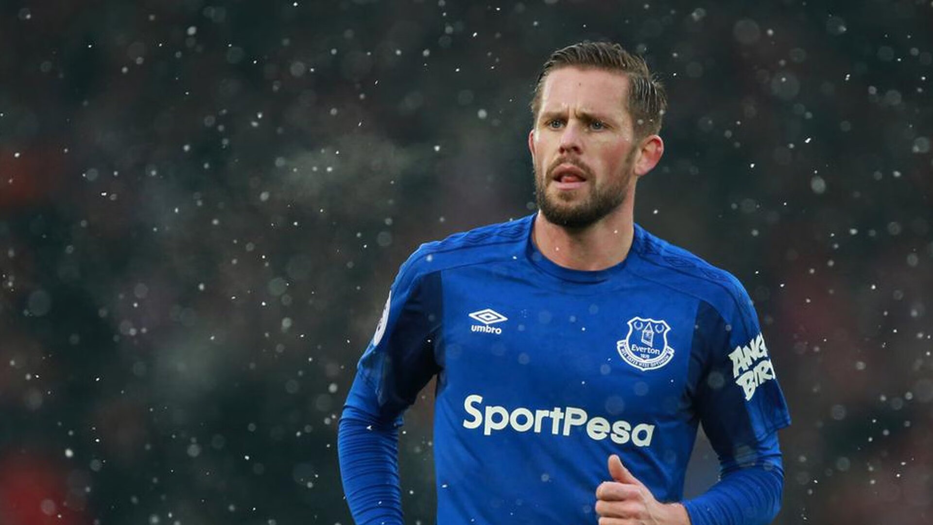 车手慈善行动感动人心，赞助车手的内容